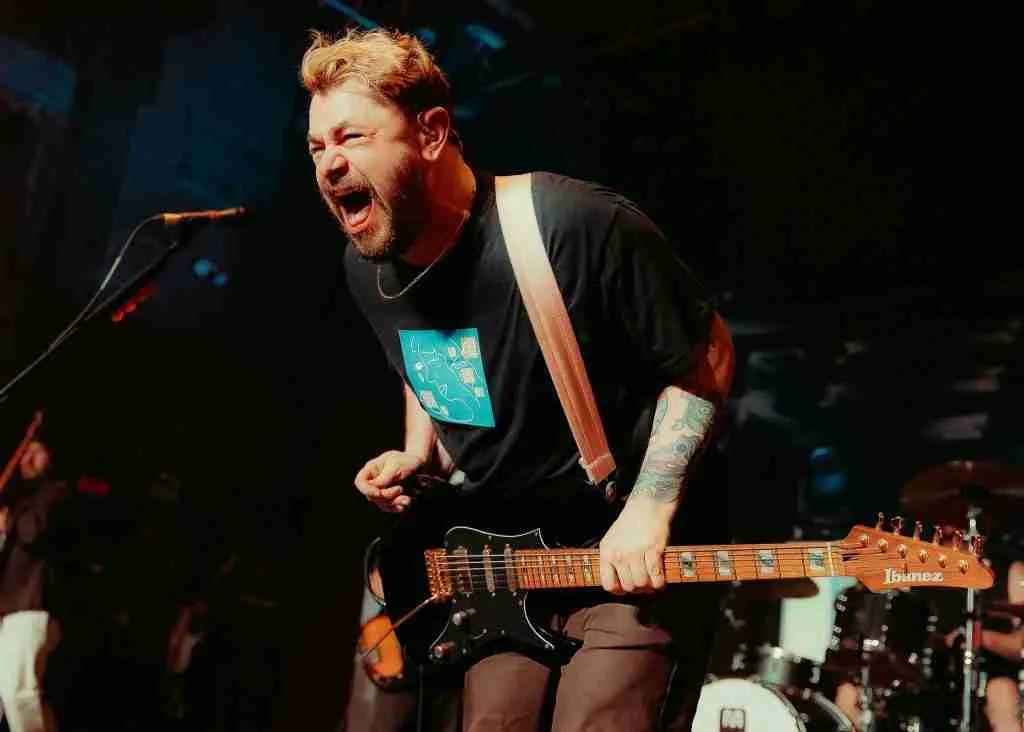 Free Throw performing on tour